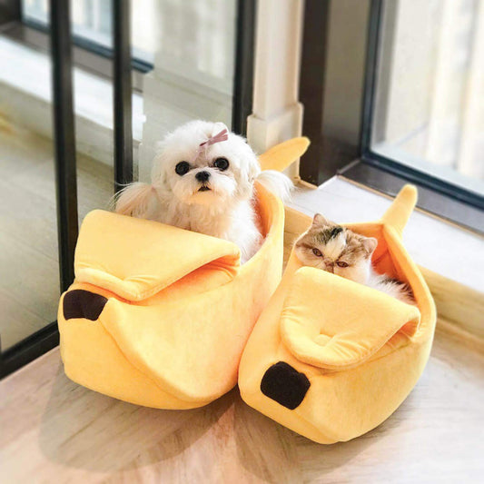 Banana Shaped Cat & Dog Bed – Cozy Plush Pet House with Removable Washable Cushion